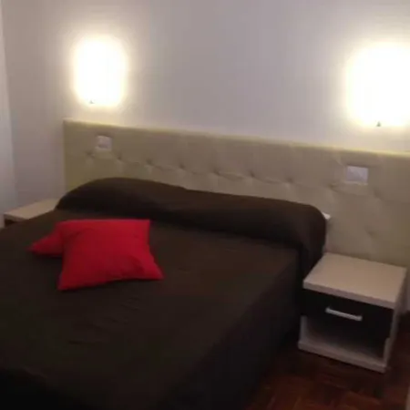 招待所 阿拉帕斯酒店