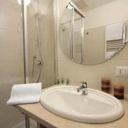 Ara Pacis Gasthuis 4*