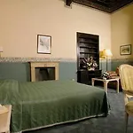 Ara Pacis Гостевой дом 4*