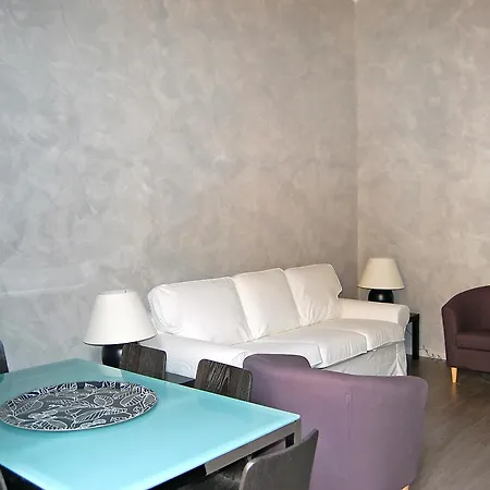 Ara Pacis Guest house 2*